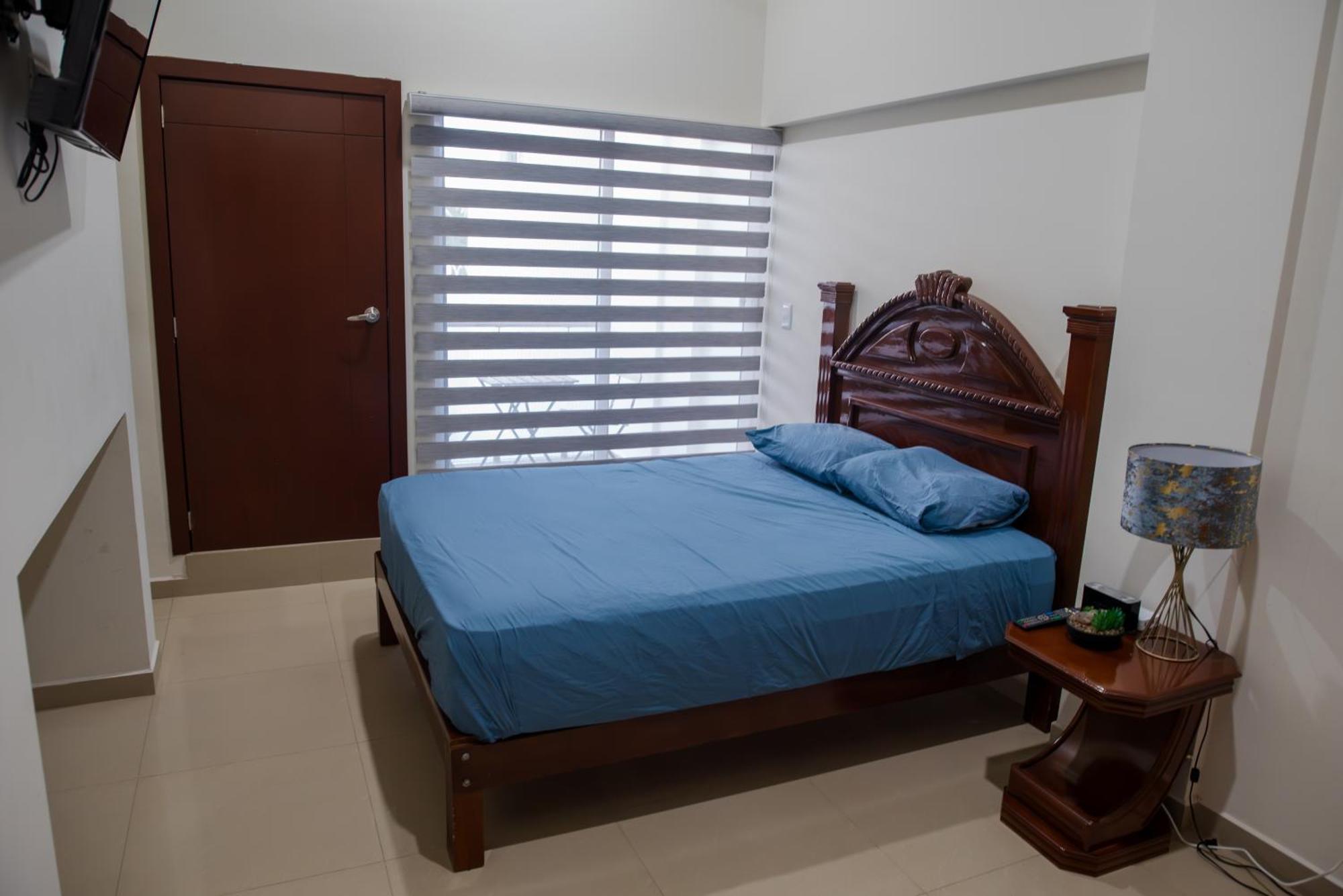 2Br-3Ba Condo Block From Beach W Rooftop Jacuzzi Mazatlán Eksteriør bilde